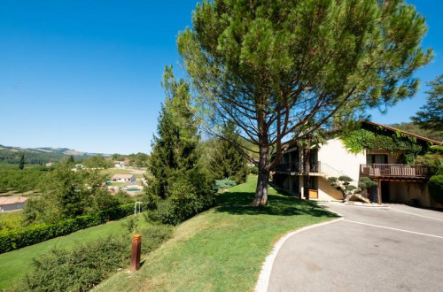 Location  n�G225003 � PARNANS (26)