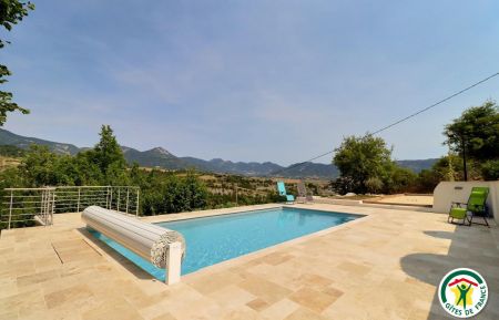 La piscine privative Gîte n°G244002 Le Poët-Sigillat - Drôme - La piscine privative