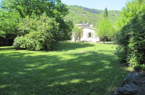 Location  n�G303001 � STE-EUPHEMIE-SUR-OUVEZE (26)
