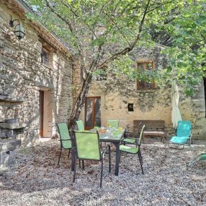 Location  n�G211010 � MONTSEGUR-SUR-LAUZON (26)