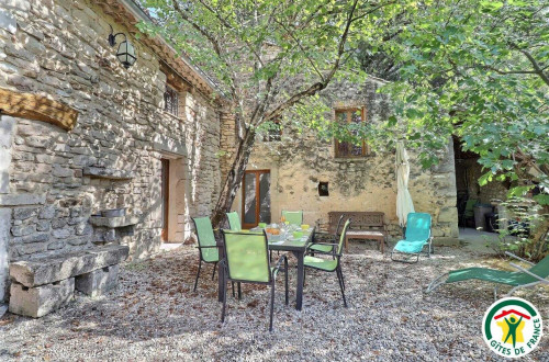 Location  n�G211010 � MONTSEGUR-SUR-LAUZON (26)
