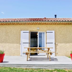 Location  n�G110002 � CROZES HERMITAGE (26)