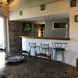 Location  n�G288001 � SAHUNE (26)