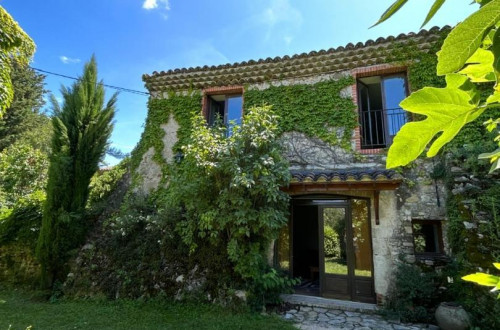 Location  n�G305999 � SAINT GERVAIS SUR ROUBION (26)
