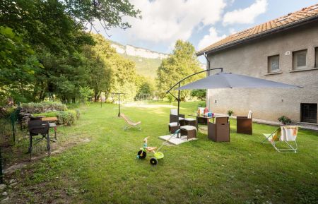 coin détente extérieur Gîte n°G309002 Saint-Julien-en-Vercors - Drôme - coin détente extérieur
