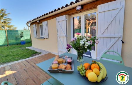 G&icirc;te n&deg;G324020 Saint-Paul-Trois-Ch&acirc;teaux - Dr&ocirc;me - photo