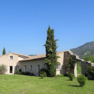 Location  n�G292006 � ST AUBAN SUR L OUVEZE (26)