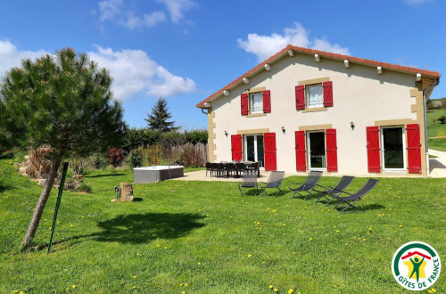 Location  n�G143009 � LE GRAND SERRE (26)