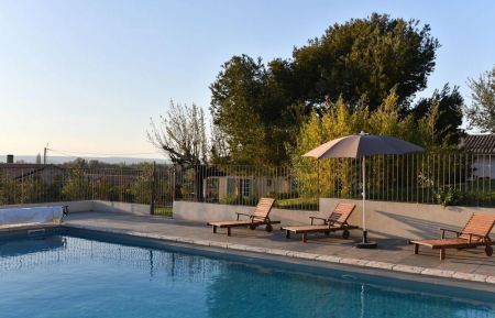 G&icirc;te n&deg;G357005 Tulette - Dr&ocirc;me - photo