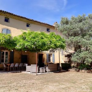 Location  n�G275006 � ROCHEGUDE (26)