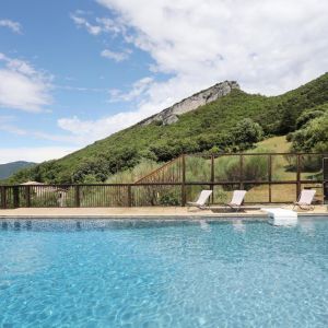 Location  n�G276005 � ROCHE SAINT SECRET BECONNE (26)