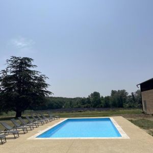 Location  n�G338007 � SAUZET (26)