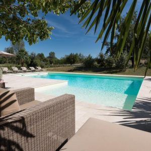 Location  n�G144722 � GRANE (26)