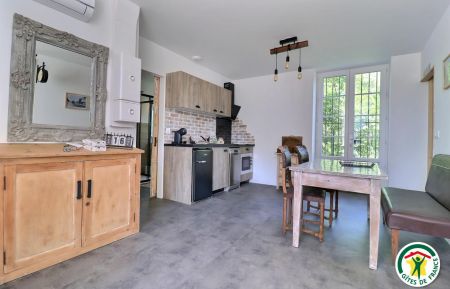 G&icirc;te n&deg;G118004 &Eacute;pinouze - Dr&ocirc;me - photo