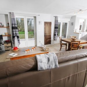 Location  n�G149012 � HOSTUN (26)