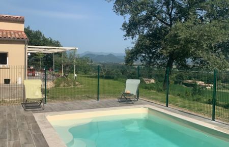 G&icirc;te n&deg;G176007 Marsanne - Dr&ocirc;me - Piscine s&eacute;curis&eacute;e par cl&ocirc;ture et portillon