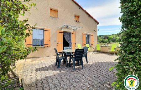 Terrasse privative Gîte n°G233513 Piégon - Drôme - Terrasse privative