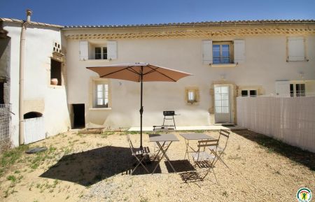 G&icirc;te n&deg;G235001 Pierrelatte - Dr&ocirc;me - photo