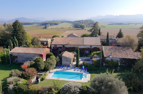 Location  n�G305002 � SAINT GERVAIS SUR ROUBION (26)