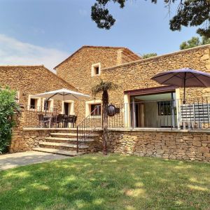 Location  n�G146007 � GRIGNAN (26)