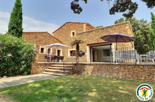 Location  n�G146007 � GRIGNAN (26)