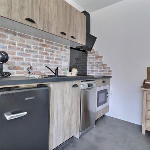 Location  n�G118004 � EPINOUZE (26)