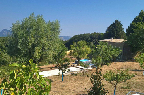 Location  n�G134002 � FELINES SUR RIMANDOULE (26)
