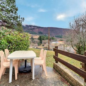 Location  n�G193006 � MONTBRUN LES BAINS (26)