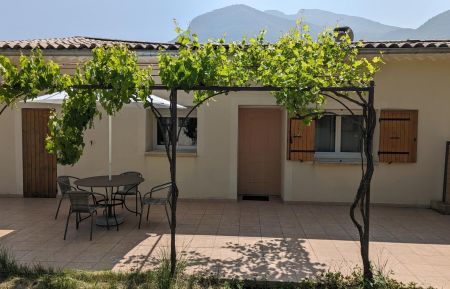 G&icirc;te n&deg;G264007 R&eacute;muzat - Dr&ocirc;me - gite pour 2 personnes le ST Auban