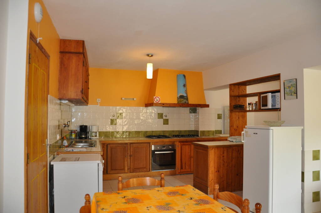Gîte de groupe Domaine Saint-julien à Buis-les-baronnies en DROME PROVENCALE (La Drôme) N°G63814