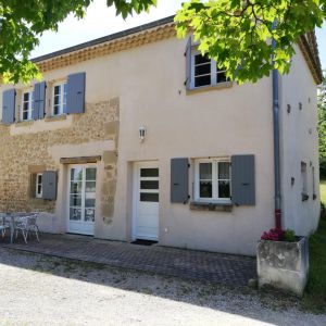 Location  n�G84004 � CHATEAUNEUF-SUR-ISERE (26)