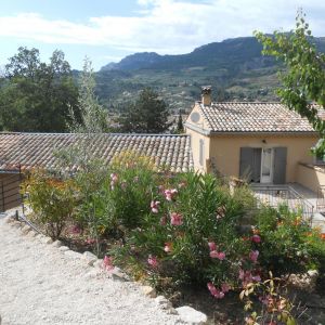 Location  n�G63009 � BUIS-LES-BARONNIES (26)
