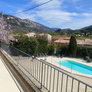 Location  n�G63015 � BUIS-LES-BARONNIES (26)