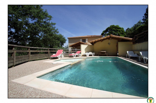 Location  n�G144007 � GRANE (26)
