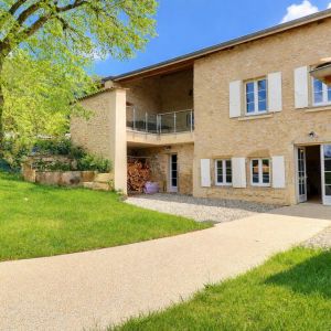 Location  n�G149017 � HOSTUN (26)