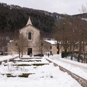 Location  n�G163698 � LEONCEL (26)