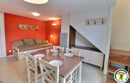 G&icirc;te n&deg;G193018 Montbrun-les-Bains - Dr&ocirc;me - Pi&egrave;ce &agrave; vivre
