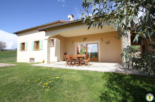 Location  n�G210001 � MONTRIGAUD (26)