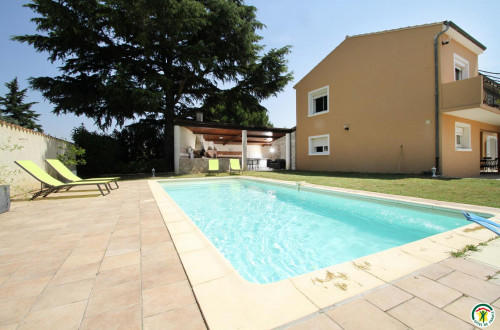 Location  n�G198006 � MONTELIMAR (26)