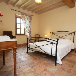 Location  n�G291001 � SAINT ANDEOL (26)