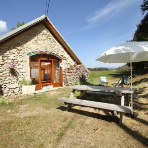 Location  n�G364199 � VASSIEUX-EN-VERCORS (26)