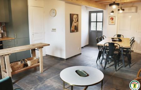 G&icirc;te n&deg;G206002 Montmeyran - Dr&ocirc;me - Pi&egrave;ce de vie au RDC : cuisine, salon et salle &agrave; manger