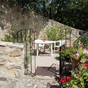 Location  n�G229010 � LA PENNE SUR L'OUVEZE (26)