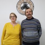 Fran&ccedil;oise et Gilbert, les propri&eacute;taires, pr&eacute;sents pour vous accueillir 